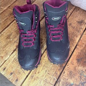 Baffin Black and Pink Winter Boots with Waterproof Design